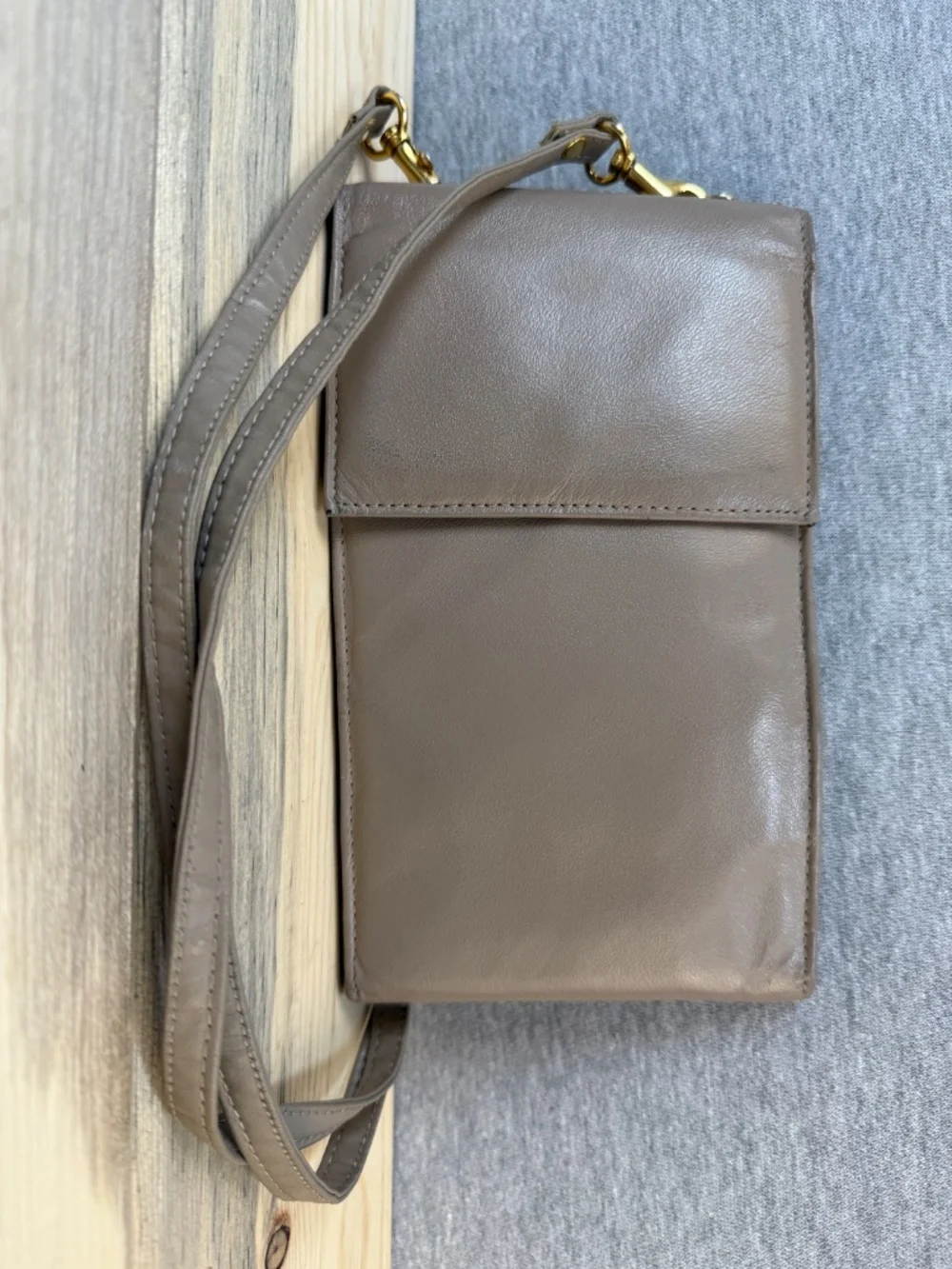 Genuine Leather Crossbody Slim Cell Phone Bag Gray Beige Taupe Detachable Strap